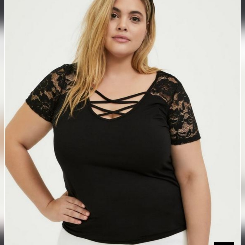 Torrid - Lace inset lattice v-neck tee. Size 2